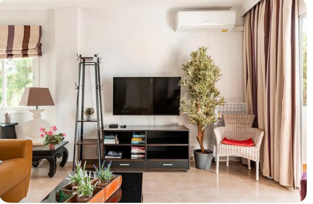 Appartement Residencial Algaida à Sitio de Calahonda Extérieur photo